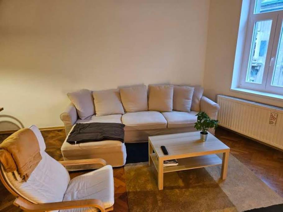 Zagreb Central 2Br + Parking 外观 照片